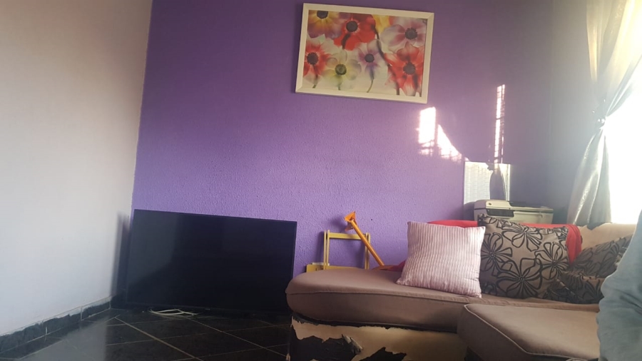 1 Bedroom Property for Sale in Rustenburg Central North West